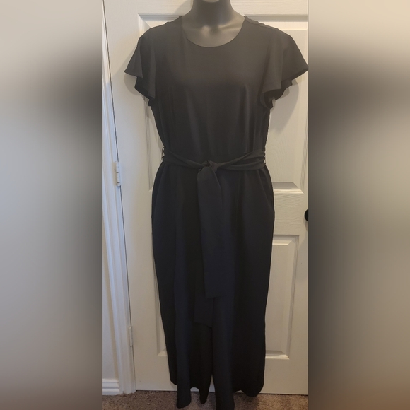 Black Wide-leg Jumpsuit - Picture 7 of 10